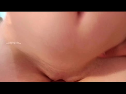 ❤️ Ich schlafe im Zimmer meiner Schwester und bin so aufgewacht ️ Fucking video bei uns ❌